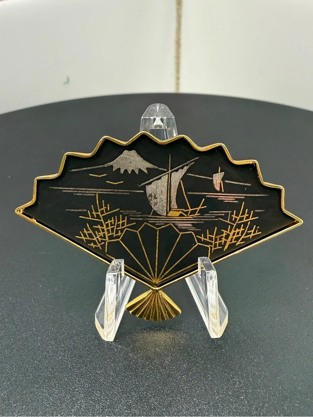 AMITA Damascene Fan Brooch